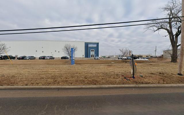 Lkq, Wichita, Kansas