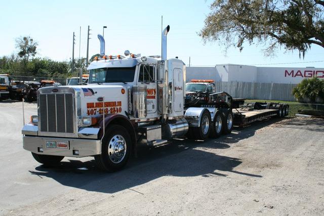Johnson's Wrecker Service Cars, Heavy Duty and Semi Truck Towing, Orlando, Florida