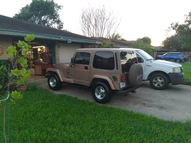 Nueces Auto Parts, Corpus Christi, Texas