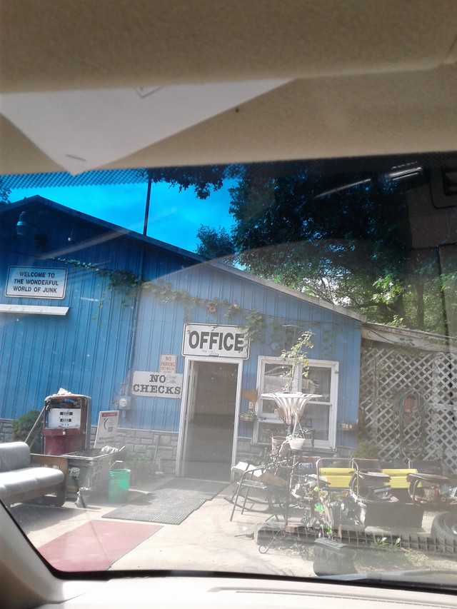 Whispering Oaks Auto Salvage