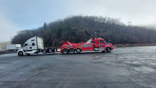 Hammers Towing Inc