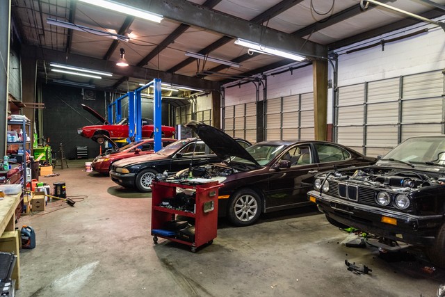 JNT Auto Body Repair