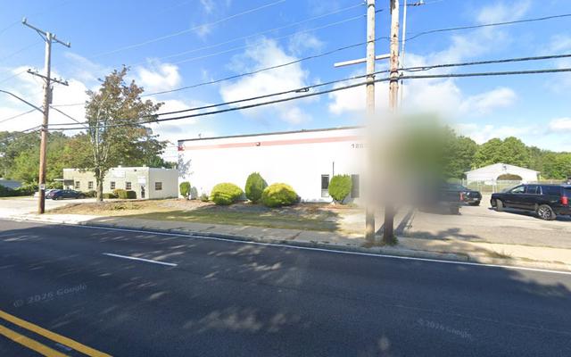 Ronnie's Towing & Recovery LLC, Warwick, Rhode Island