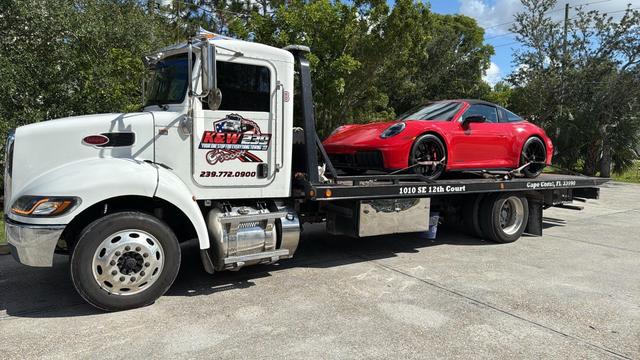KW Towing 239, Cape Coral, Florida