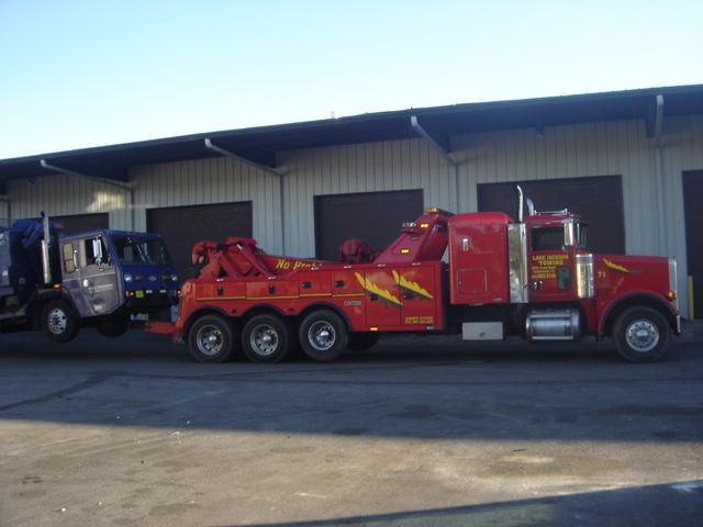 Lake Jackson Towing Wrecker & Accident Recovery Inc, Tallahassee, Florida