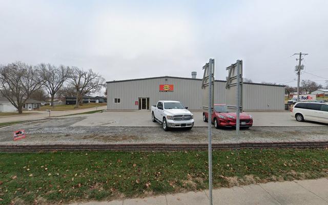 Huls Body Shop, Inc, Beatrice, Nebraska