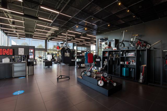 MINI of The Woodlands Parts Center