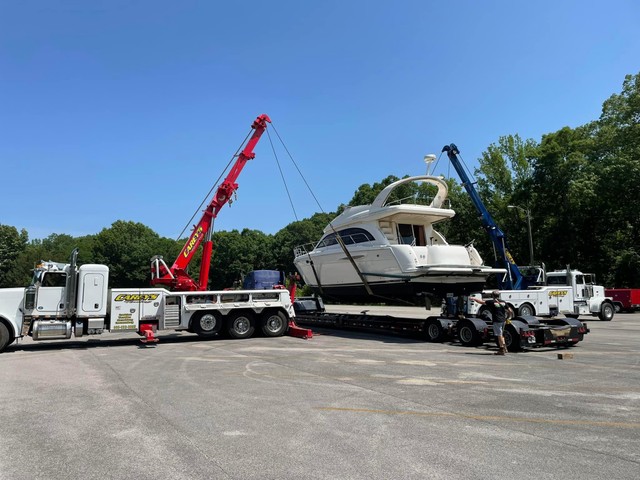 Carey's Towing & Recovery Inc