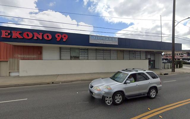 Ekono recycling center, Compton, California