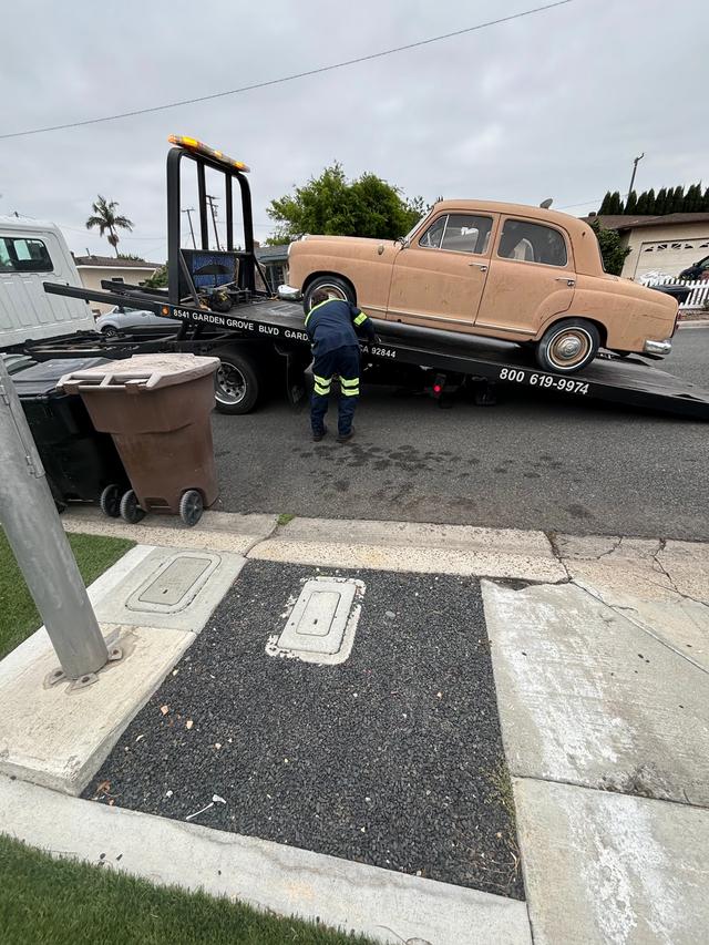Armstrong Towing Service, Garden Grove, California
