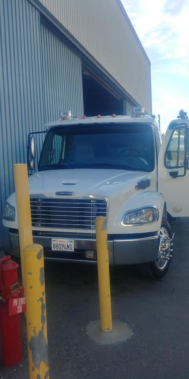 Tow World Inc, Hawthorne, California