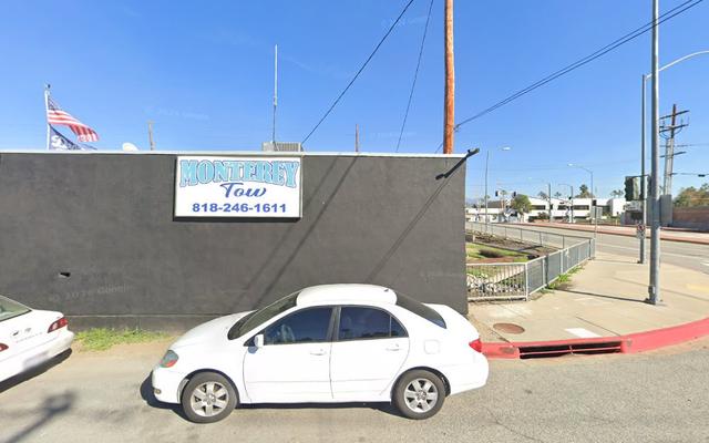 Monterey Tow Service, Glendale, California