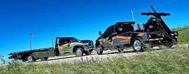 Orange Towing