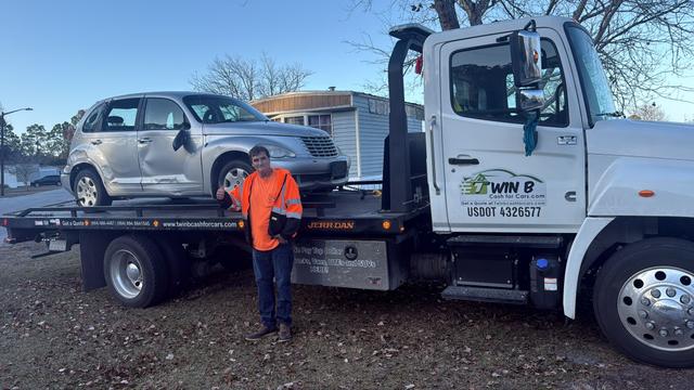 Twin B Car Removal, Jacksonville, Florida