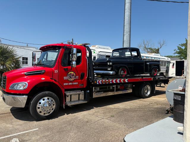 Hook "Em" Up Wrecker Services LLC, Pensacola, Florida