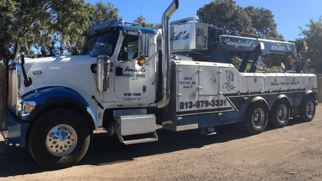 Benfield's Wrecker Service, Tampa, Florida