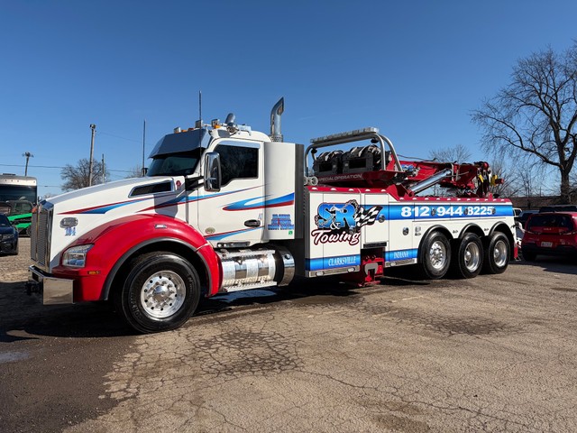 S & R Towing