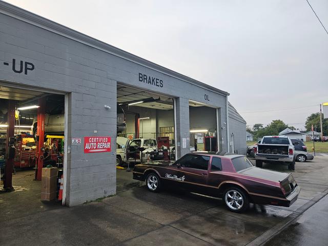 Round The Clock Auto Repair LLC, Evansville, Indiana