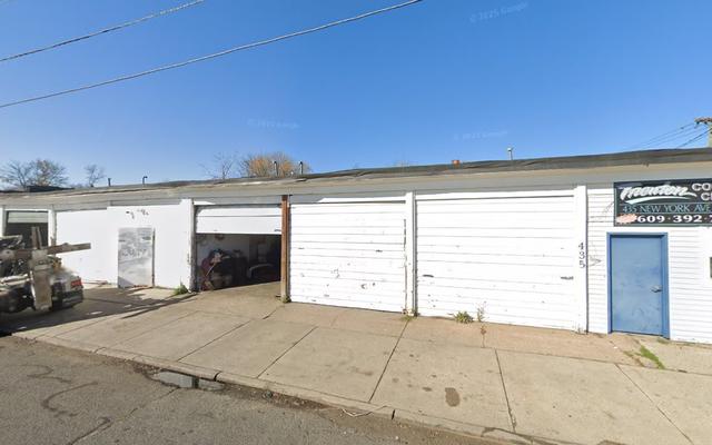 Trenton Collision Center, Trenton, New Jersey
