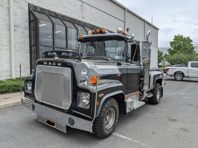 US Truck Parts, Inc., South Plainfield, New Jersey