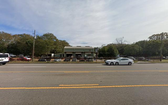 Hager's Auto Parts & Used Cars, Mobile, Alabama