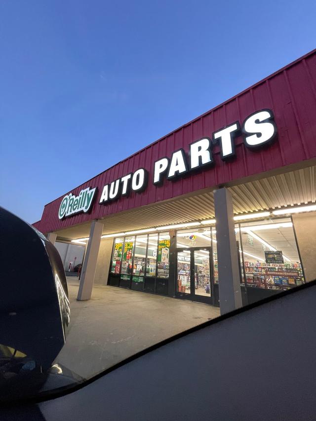 O'Reilly Auto Parts, Burbank, California