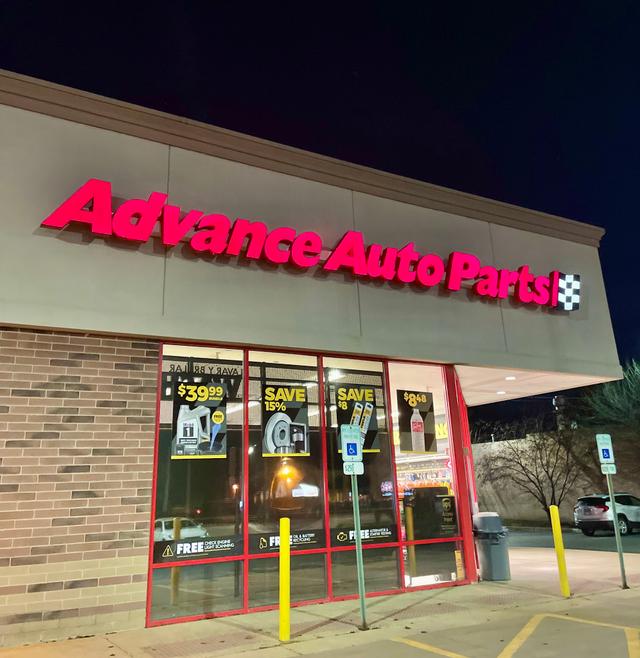 Advance Auto Parts, Naperville, Illinois