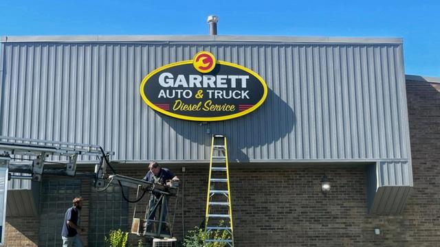 Garrett Auto & Truck Service, Farmington Hills, Michigan