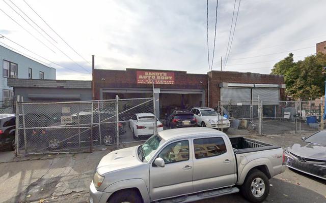 Sandy's Autobody, Jersey City, New Jersey