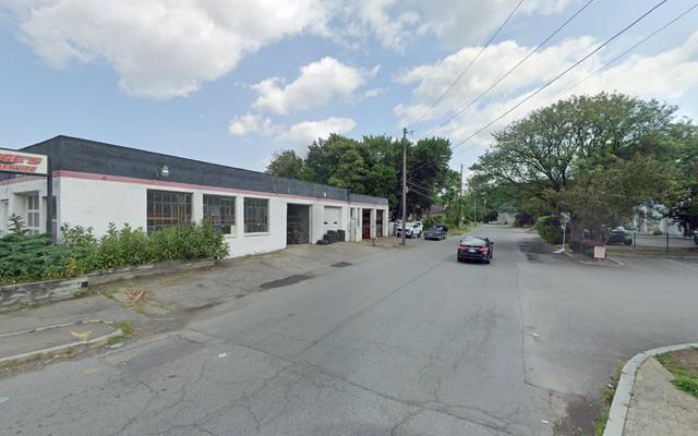 La Barge's Tire & Auto, Albany, New York