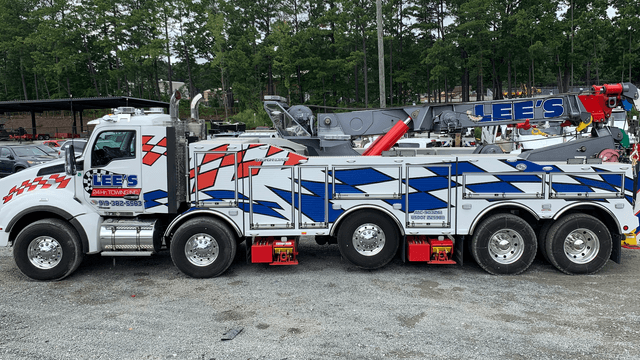 Lee's 24 Hr Towing Inc, Durham, North Carolina