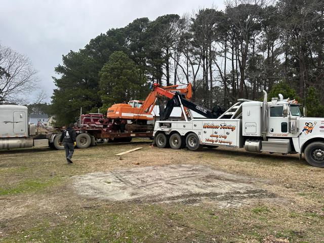 Wallace Towing and Automotive Inc