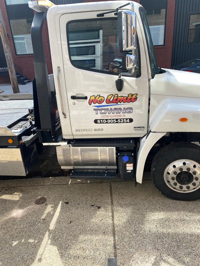 No Limit Towing, Allentown, Pennsylvania