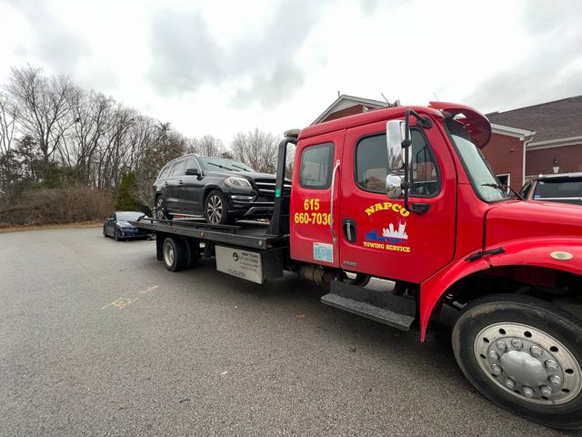 Napco Towing Service, Nashville, Tennessee