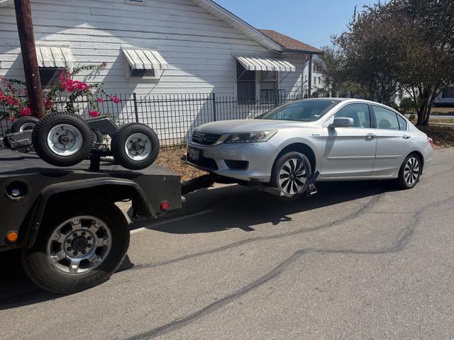 Snatch Recovery and Towing, San Antonio, Texas