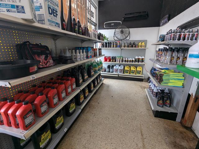 Speed Auto Parts, Miami, Florida