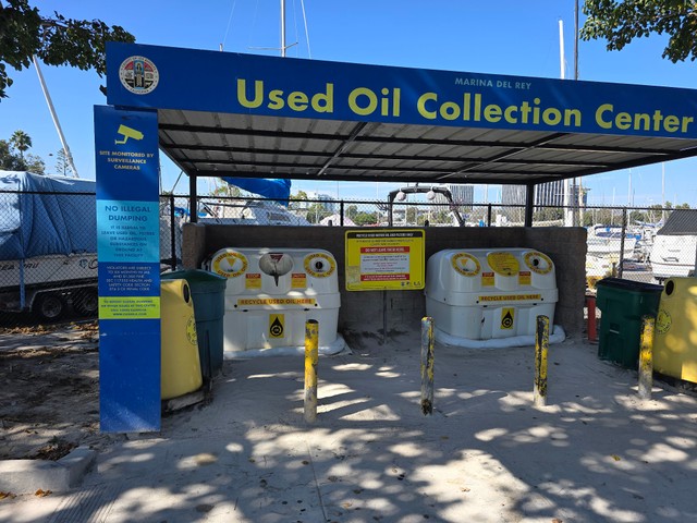 Used Oil Collection Center