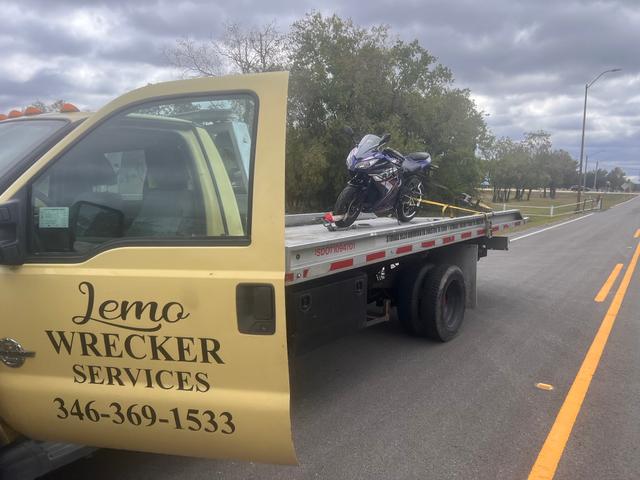 Lemo Autos and Towing, Houston, Texas