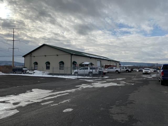 Johnston's Auto Body, Utica, New York