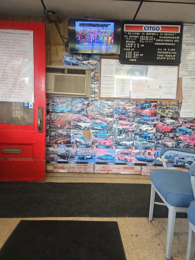 Santana Auto, Allentown, Pennsylvania