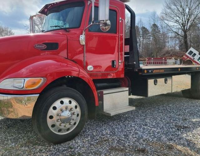 Freedom Towing, Raleigh, North Carolina