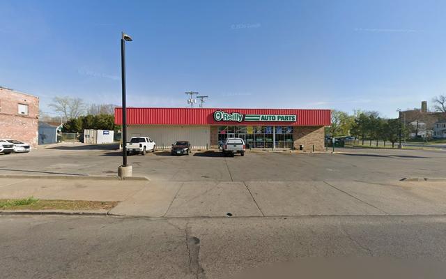 O'Reilly Auto Parts, North Kansas City, Missouri