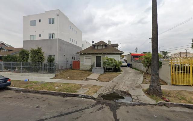 J alvarez transportation llc, East Los Angeles, California