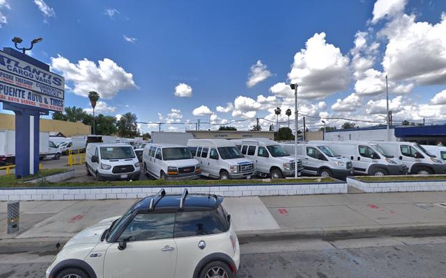 La Puente Auto & Tire, La Puente, California
