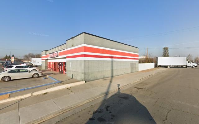 R.E. Recycling, Shafter, California