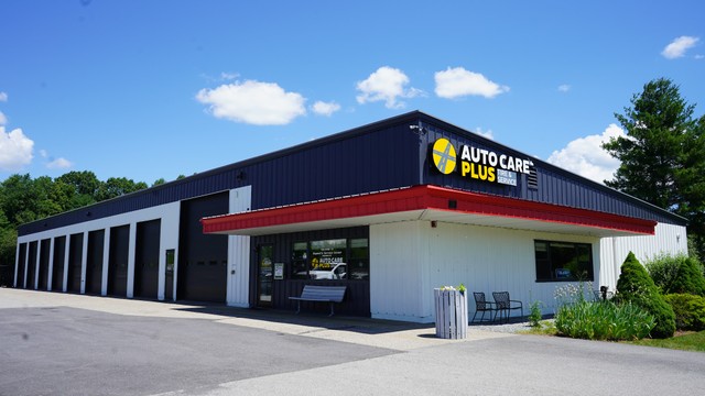 Dupont's Service Center