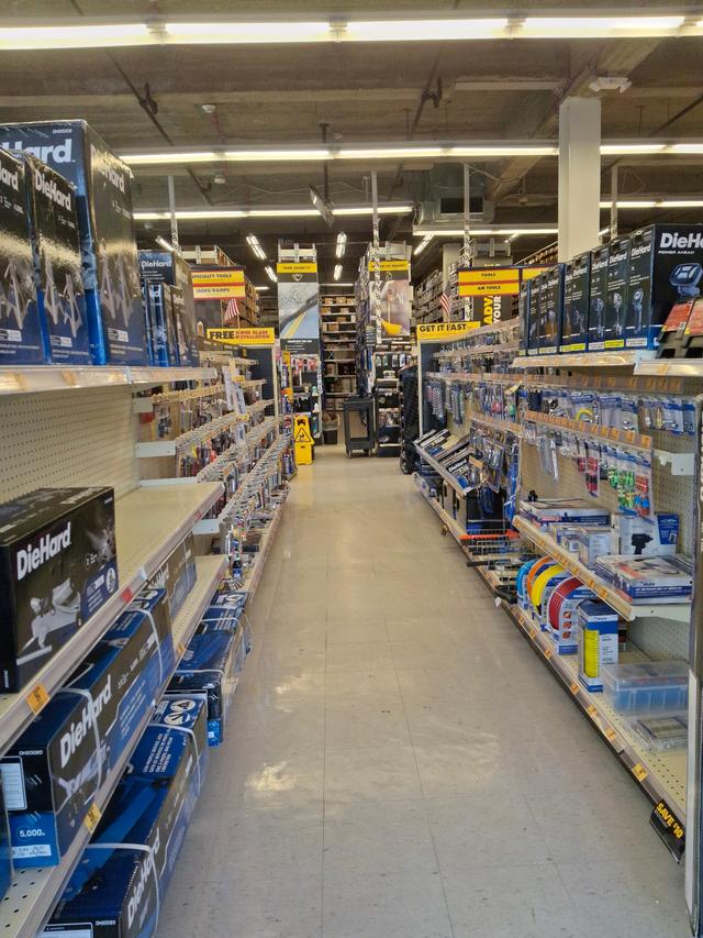 Advance Auto Parts