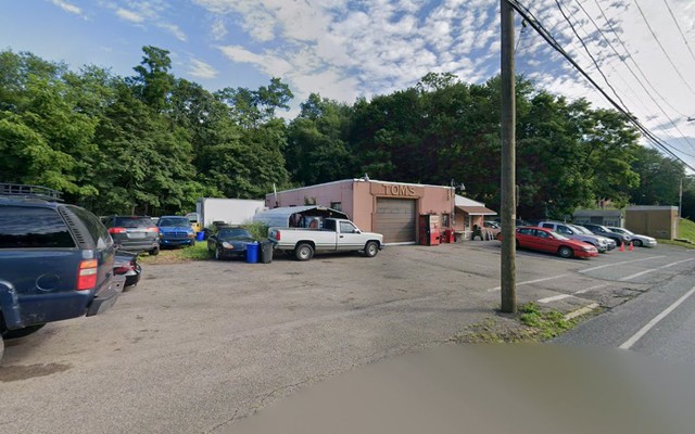 Tom's Garage