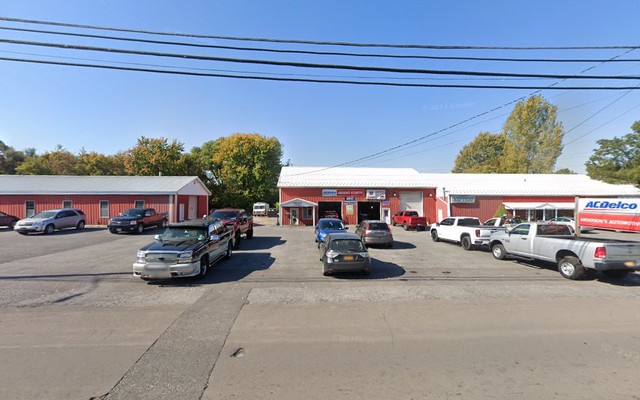 Tom's Body Shop & Auto Sales
