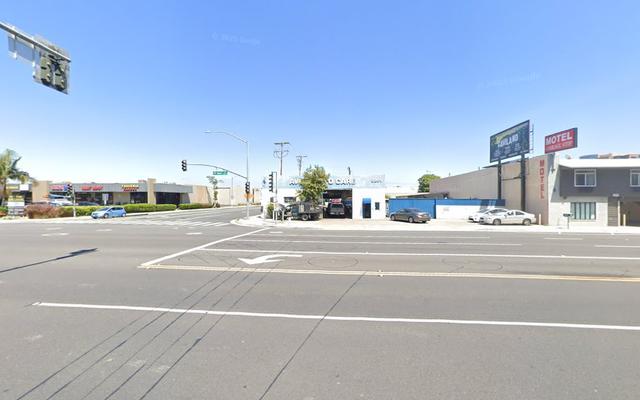 Avila Auto Care, Santa Ana, California